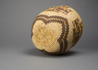 Hopi%20artist%2C%20%3Cb%3E%3Ci%3E%20Basket%3C%2Fi%3E%3C%2Fb%3E%2C%20ca.%201960%2C%20yucca%20and%20grass%2C%20The%20Elizabeth%20Cole%20Butler%20Collection%2C%20no%20known%20copyright%20restrictions%2C%2091.95.58